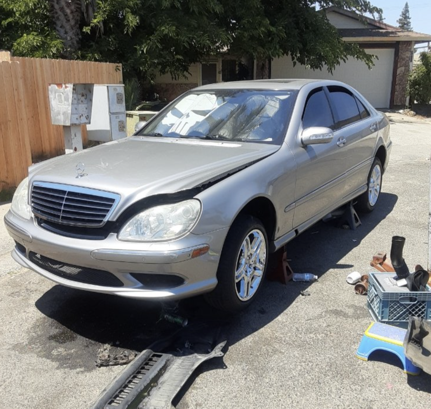 this image shows mobile auto repair in Los Angeles, CA